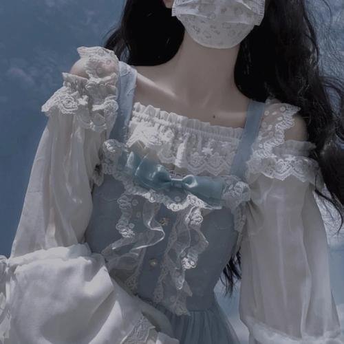 世故的女人
